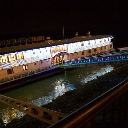 Botel Marina Bratislava Buitenkant foto