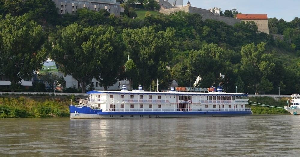 Botel Marina Bratislava Buitenkant foto