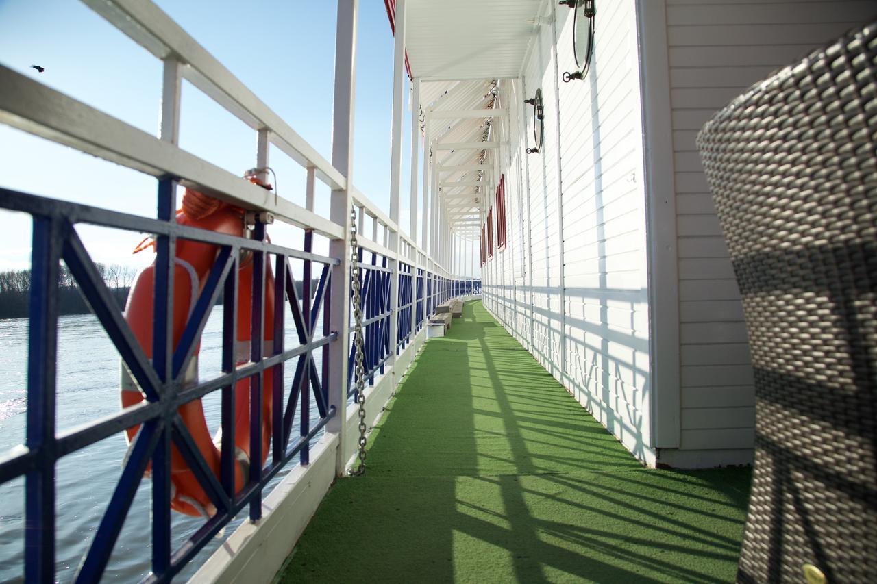 Botel Marina Bratislava Buitenkant foto