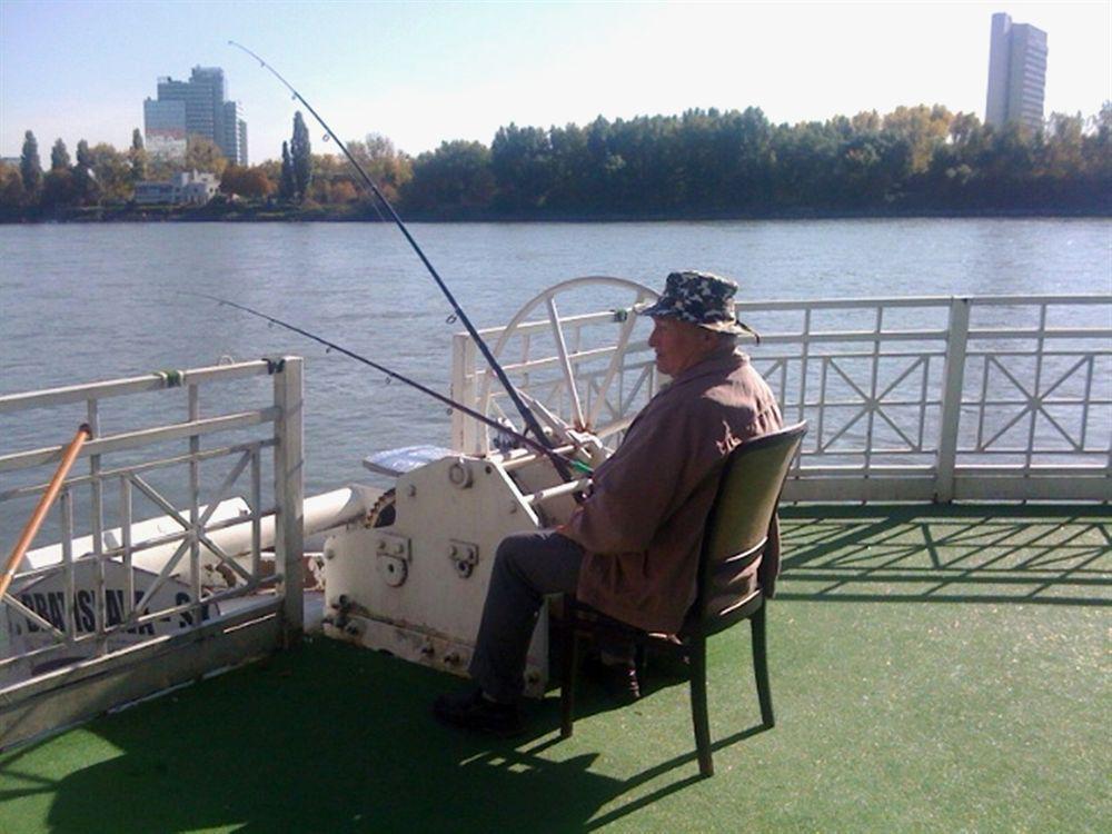 Botel Marina Bratislava Buitenkant foto